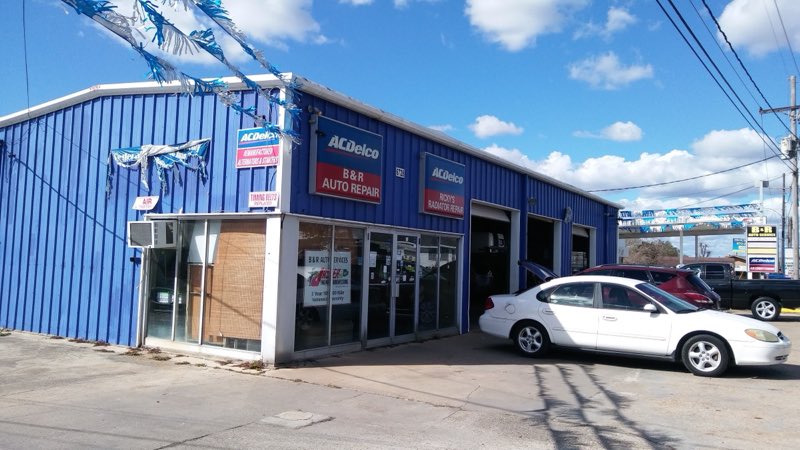 B & R Auto Services shopfront